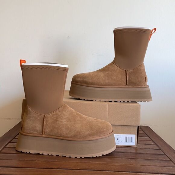 UGG Classic Dipper Boots Chestnut USA Women Size 9/UK 7/EU 40 - Picture 3 of 14